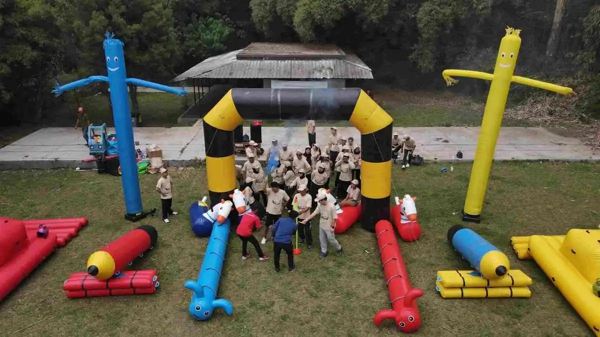 Gathering Kantor Anyer